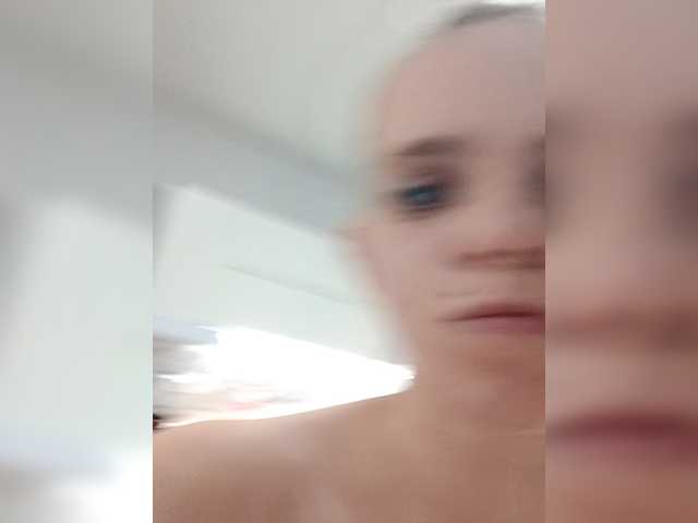 AstahichAlena from BongaCams is Freechat