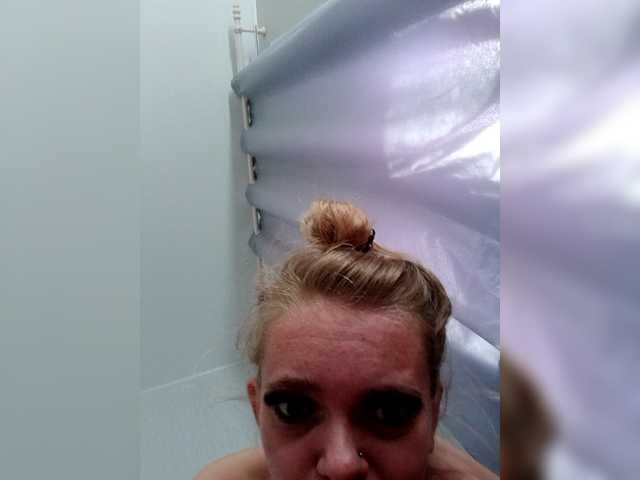 AstahichAlena live cam