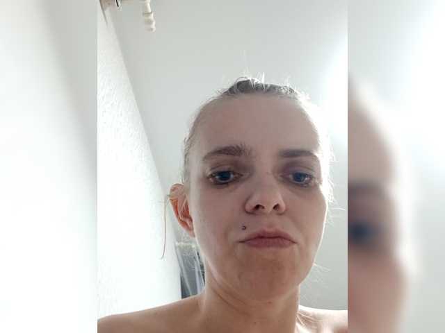 AstahichAlena from BongaCams is Freechat