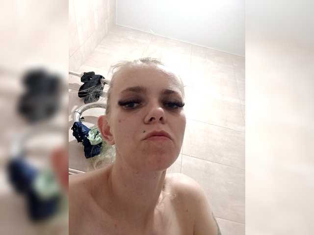 AstahichAlena's BongaCams show and profile