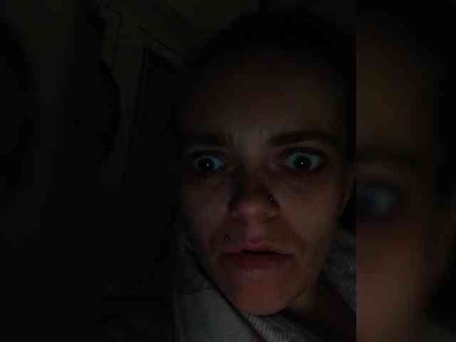 AstahichAlena webcam