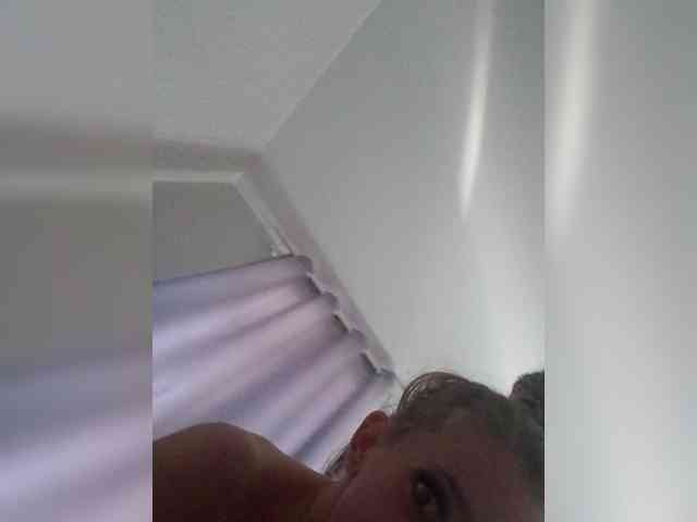 AstahichAlena webcam