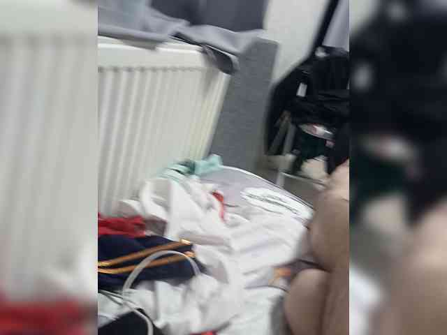 AstahichAlena webcam