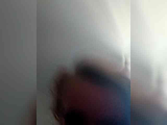 AstahichAlena webcam