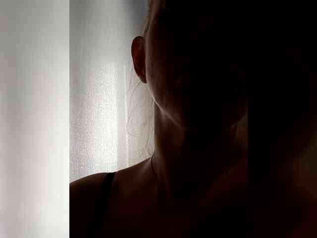 AstahichAlena webcam