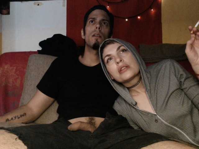 le modèle Evilyna_Jolie est en webcam porno dans un show sur le site bongacams, il possède les tags suivants: White/Caucasian,Brunette,Trimmed