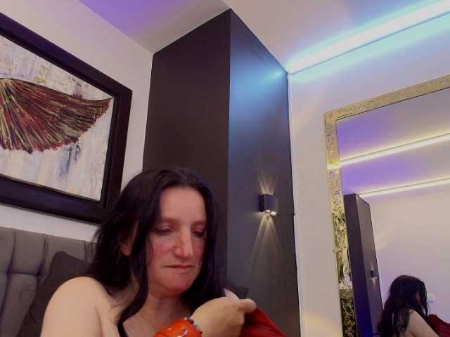 andre-cloefoxx's BongaCams show and profile