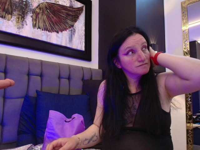 andre-cloefoxx's BongaCams show and profile