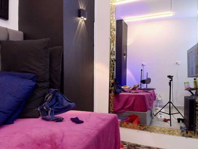 andre-cloefoxx's BongaCams show and profile