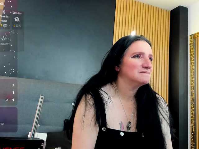 andre-cloefoxx's BongaCams show and profile