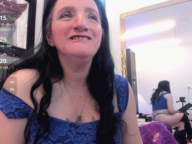 andre-cloefoxx's BongaCams show and profile