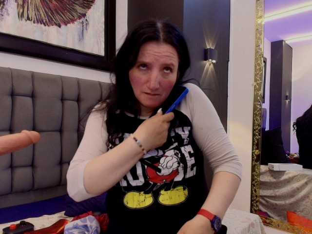 andre-cloefoxx's BongaCams show and profile