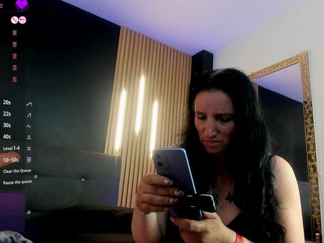 andre-cloefoxx's BongaCams show and profile