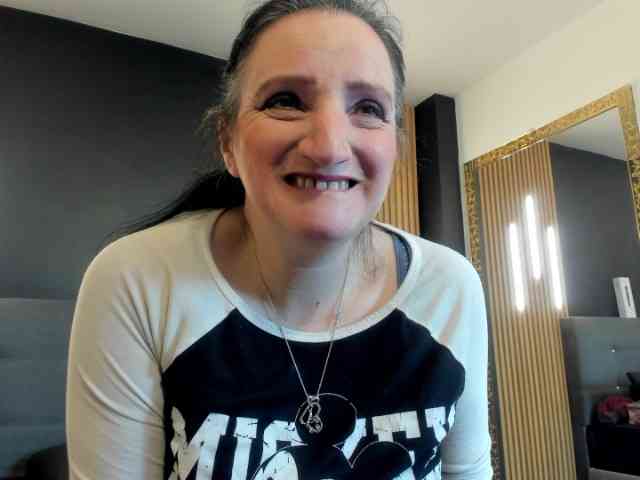 andre-cloefoxx webcam