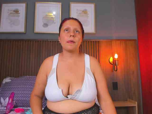 HelenaGold Live Webcam on BongaCams