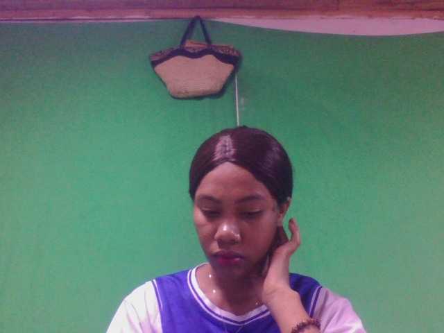 sandricaa, une amatrice française avec qui discuter et avoir du sexe