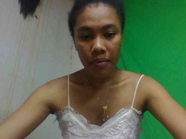 sandricaa Live Webcam on BongaCams