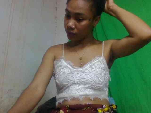 sandricaa Live Webcam on BongaCams