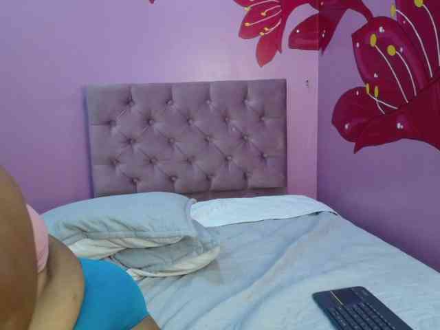 Lisyonne Live Webcam on BongaCams