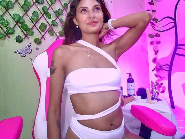 Luciana-Davisx webcam