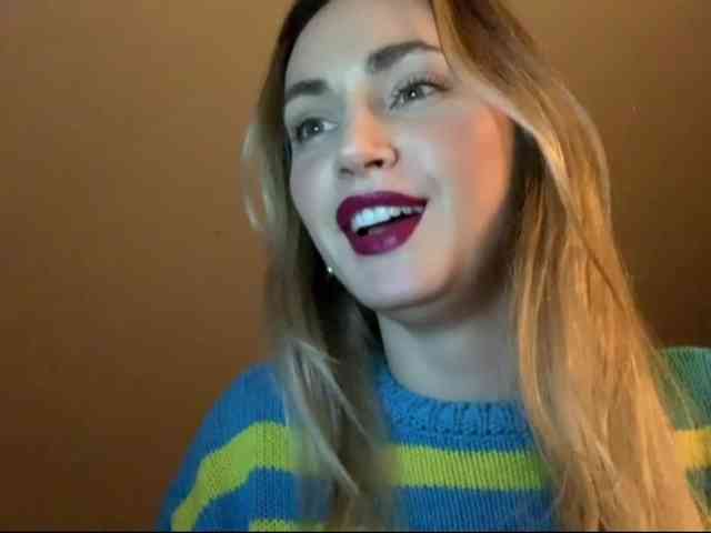 AmelieSweet webcam