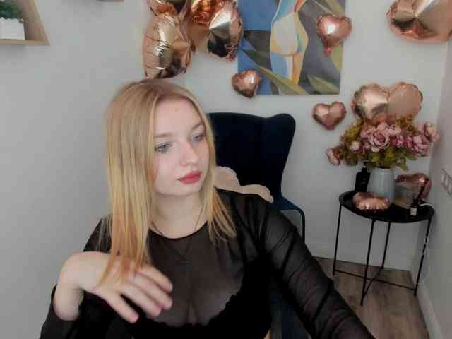 RoseOfLove webcam