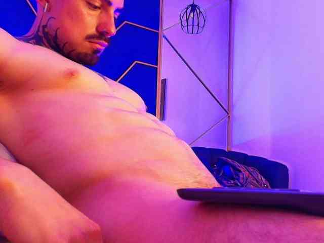 Dallas-Whitee Dallas-Whitee