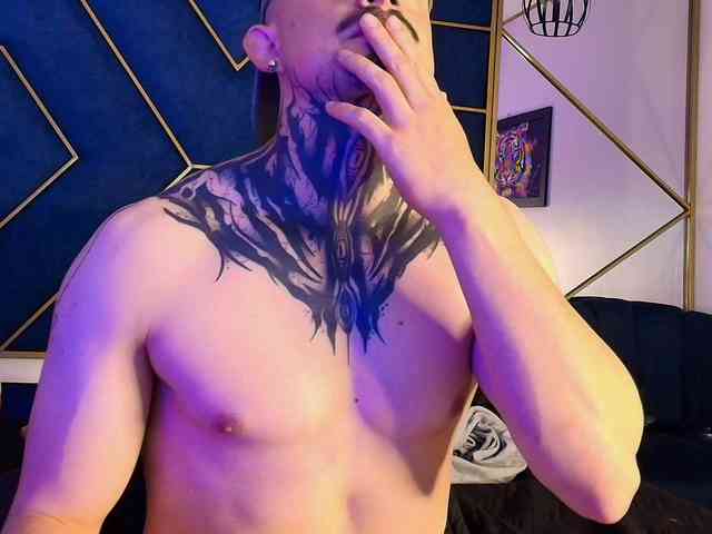 Dallas-Whitee Dallas-Whitee