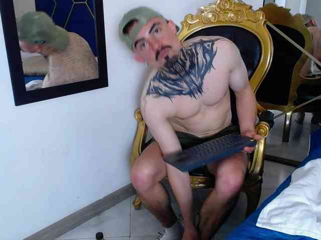 Dallas-Whitee Dallas-Whitee