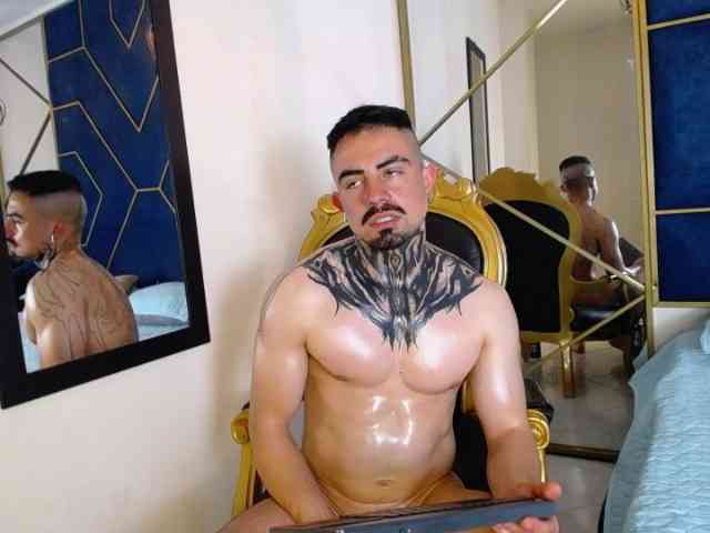 Dallas-Whitee Dallas-Whitee