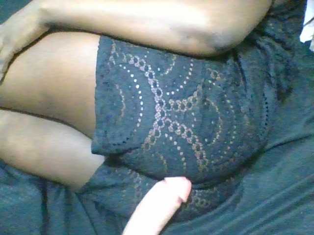 EbonyChocolateAss's BongaCams show and profile