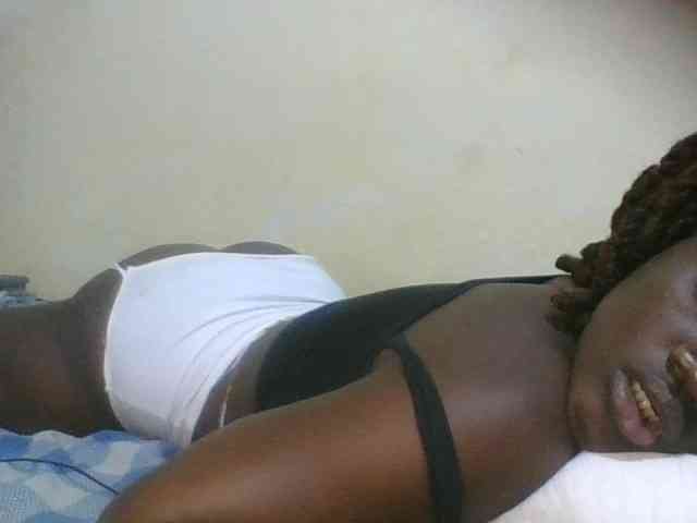 EbonyChocolateAss webcam