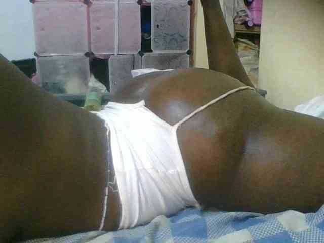 EbonyChocolateAss webcam