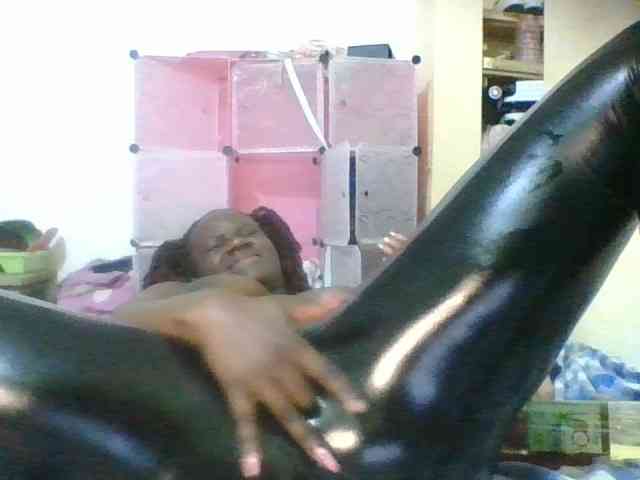 EbonyChocolateAss webcam