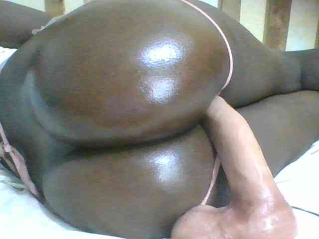 EbonyChocolateAs... Live Webcam on BongaCams