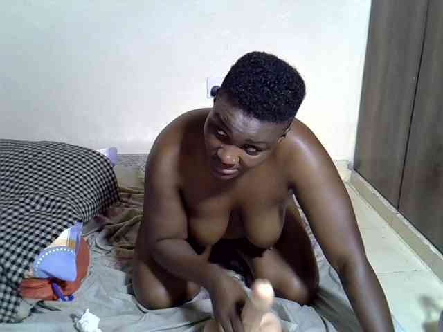 Sexyschatz Live Webcam on BongaCams