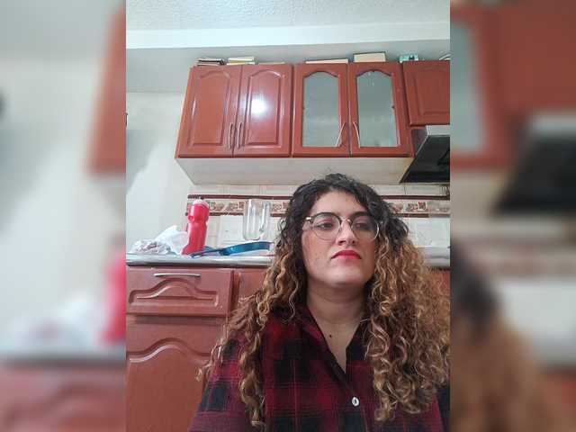 LuanaPowerful live cam profile