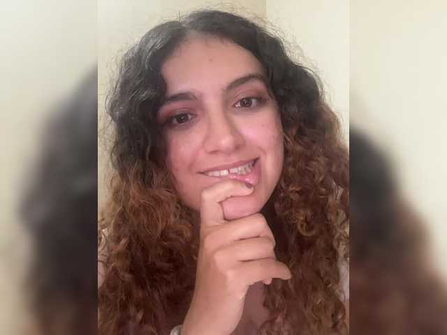 LuanaPowerful's BongaCams show and profile