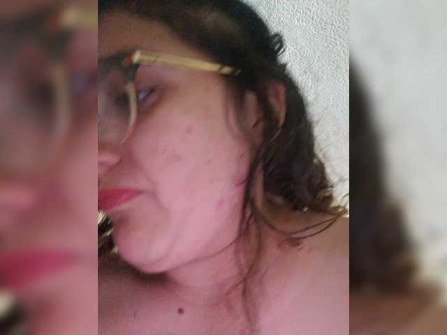 LuanaPowerful's BongaCams show and profile