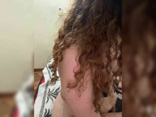 LuanaPowerful webcam