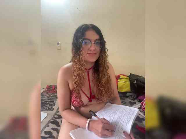 LuanaPowerful webcam