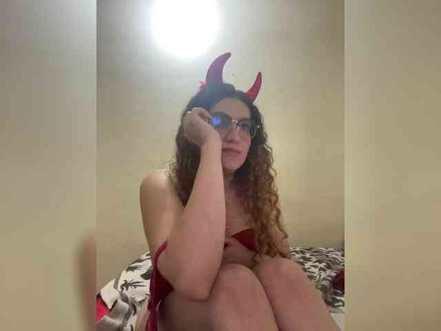 LuanaPowerful webcam