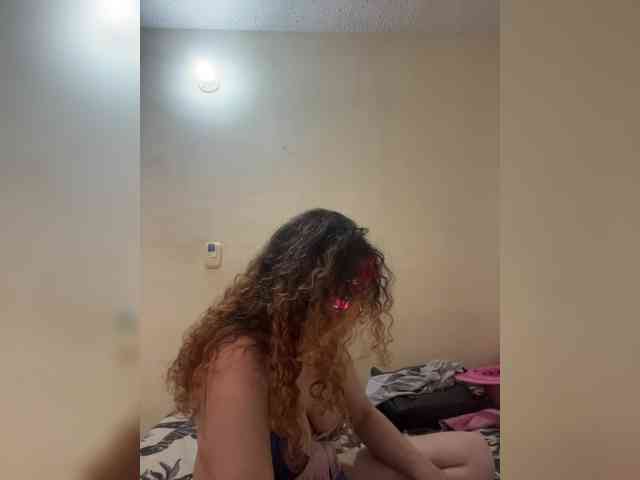 LuanaPowerful webcam