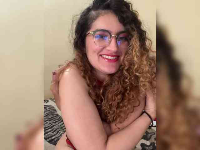 LuanaPowerful webcam