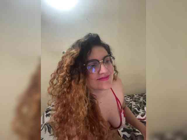 LuanaPowerful webcam