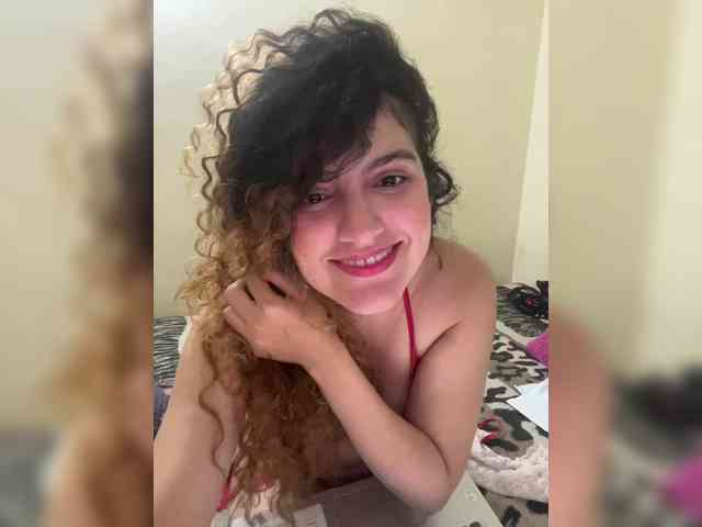 LuanaPowerful webcam