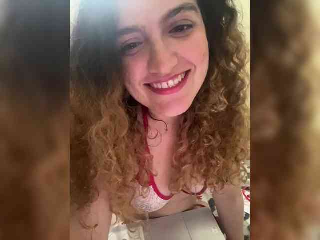 LuanaPowerful webcam