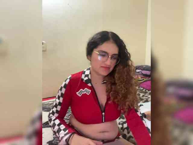 LuanaPowerful webcam