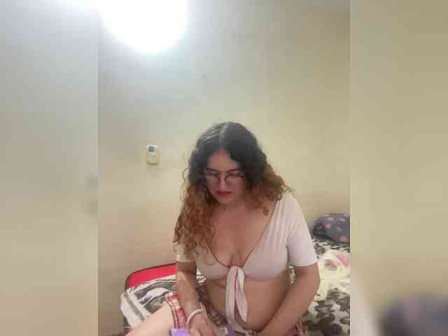 LuanaPowerful LuanaPowerful