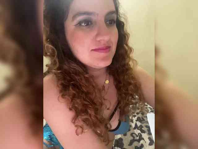 LuanaPowerful webcam